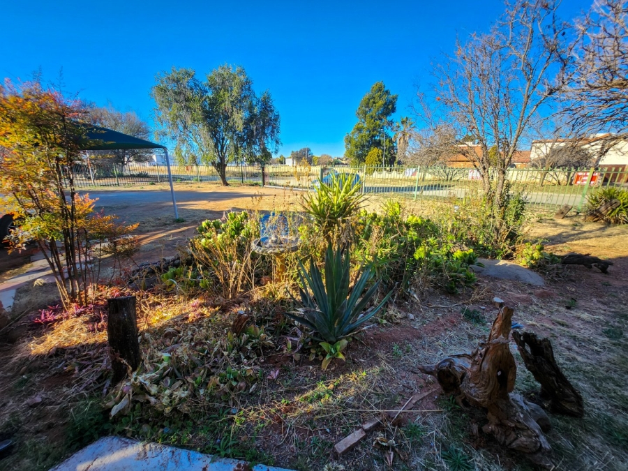 3 Bedroom Property for Sale in La Hoff North West